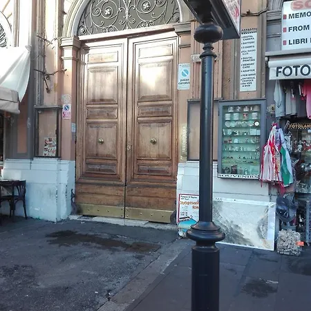 Lägenhet Un Caffe Sul Balcone 2 *