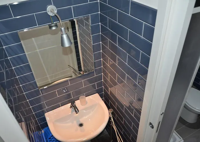 Un Caffe Sul Balcone 2 דירה *